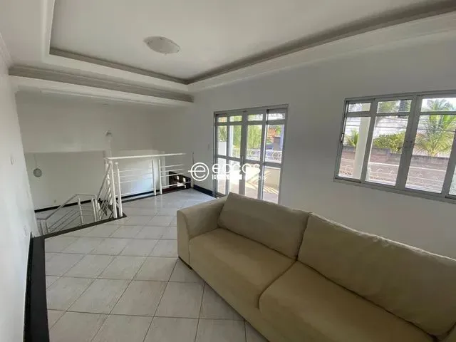 Imagem 6: Casa para Aluguel, 5 Quartos, 4 Suítes, 4 Vagas, Morada da Colina - Uberlândia/Mg