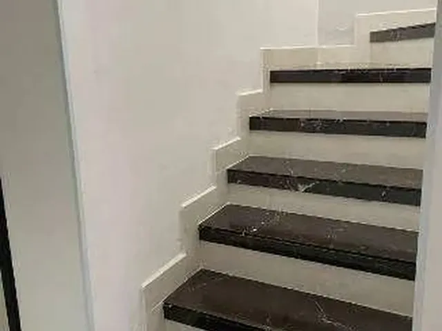 Imagem 2: Sobrado para Venda - santa Mena