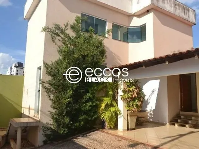 Imagem 16: Casa À Venda, 3 Quartos, 1 Suíte, 2 Vagas, Morada da Colina - Uberlândia/Mg