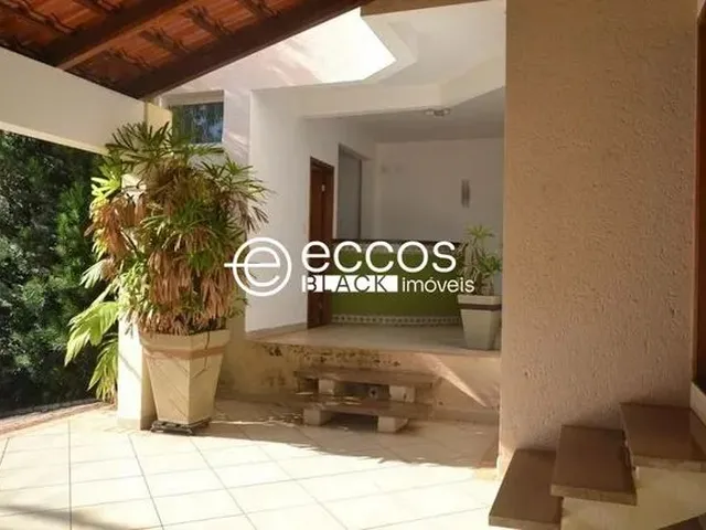Imagem 9: Casa À Venda, 3 Quartos, 1 Suíte, 2 Vagas, Morada da Colina - Uberlândia/Mg