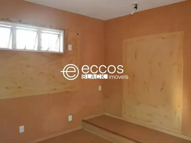 Imagem 2: Casa À Venda, 3 Quartos, 1 Suíte, 2 Vagas, Morada da Colina - Uberlândia/Mg