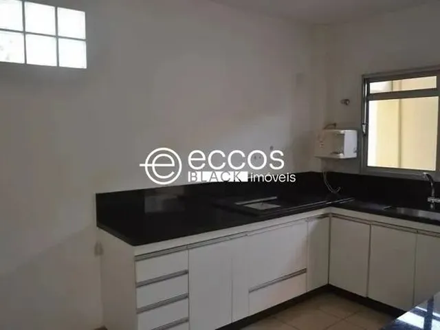 Imagem 14: Casa À Venda, 3 Quartos, 1 Suíte, 2 Vagas, Morada da Colina - Uberlândia/Mg