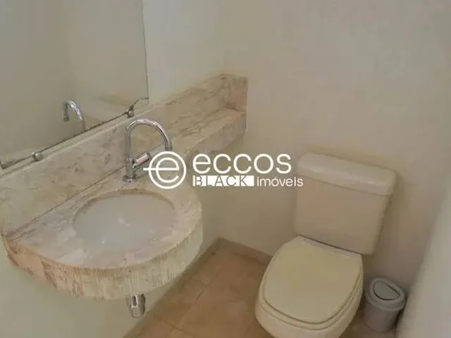 Imagem 15: Casa À Venda, 3 Quartos, 1 Suíte, 2 Vagas, Morada da Colina - Uberlândia/Mg