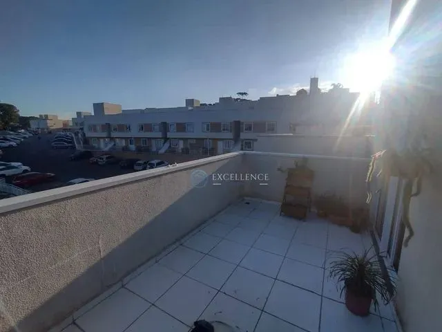 Imagem: Apartamento Duplex com 2 Dormitórios À