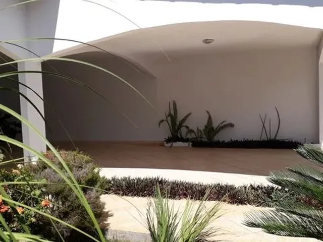 Imagem 3: Uruaçu - Casa 4 Quartos - Centro Particular