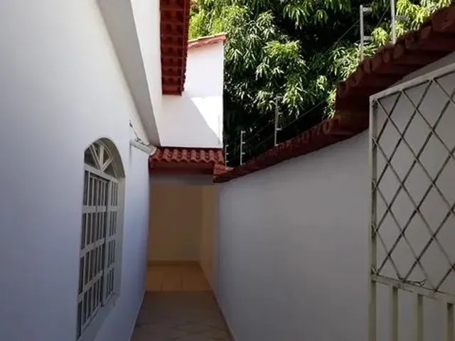 Imagem 2: Uruaçu - Casa 4 Quartos - Centro Particular