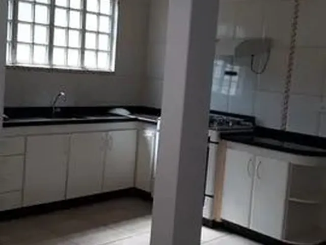 Imagem 8: Uruaçu - Casa 4 Quartos - Centro Particular