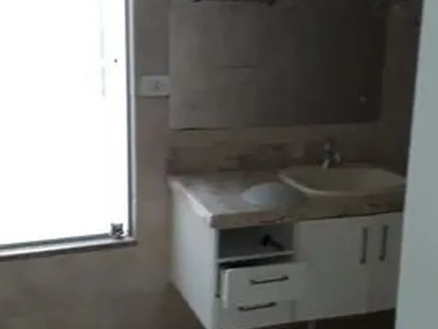 Imagem 9: Uruaçu - Casa 4 Quartos - Centro Particular