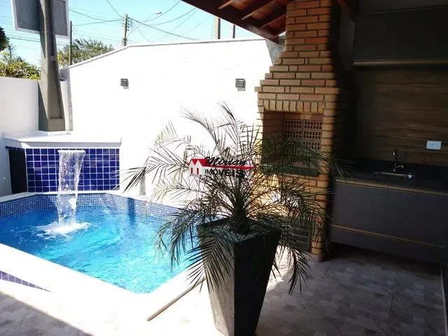 Imagem: Casa Nova com Piscina Fino Acabamento Pronta