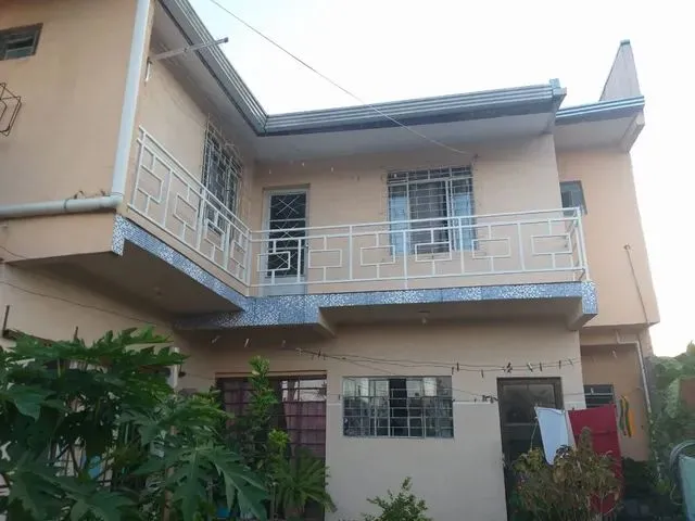 Imagem: Troco Sobrado Curitiba por Cascavel
