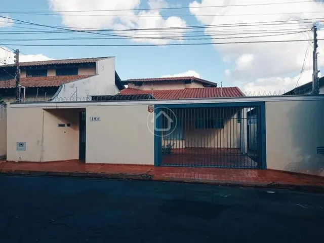 Imagem: Casa com 03 Dormitórios no Jardim Tv Morena