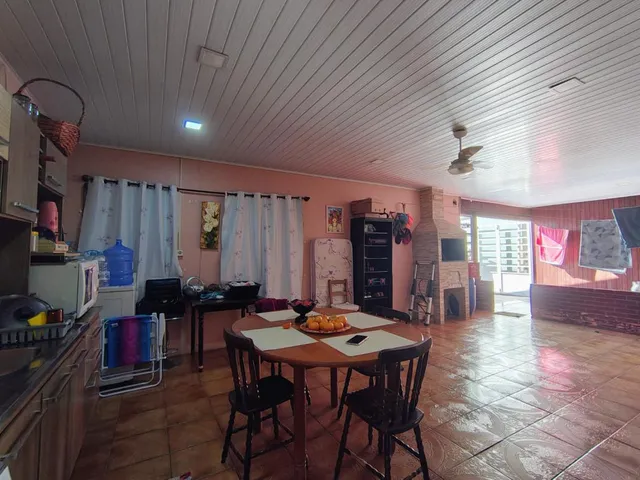 Imagem 5: ? Duas Casas no Mesmo Pátio – Oportunidade Imperdível!