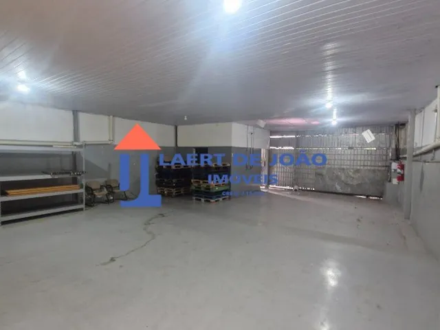 Imagem 3: Galpão Comercial com 4 Salas para Locação Ou Venda - 200M2