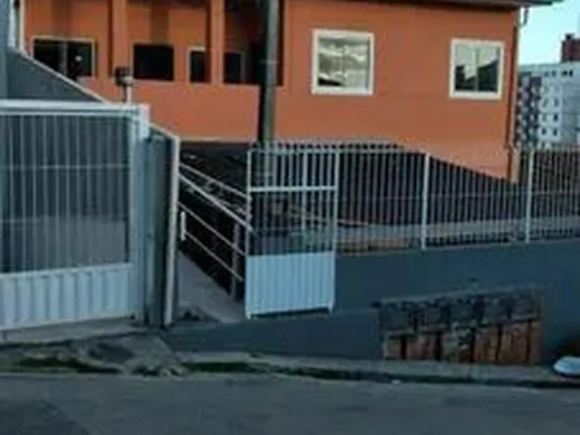 Imagem 1: Aluga-Se Aprtamento e Kitinetes no Bairro Praia Comprida
