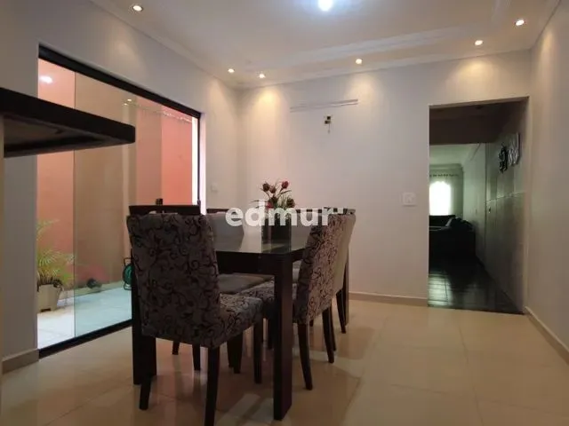 Imagem 5: Sobrado no Bairro Vila Linda com 201M². 3 Dormitórios e 2 Vagas....