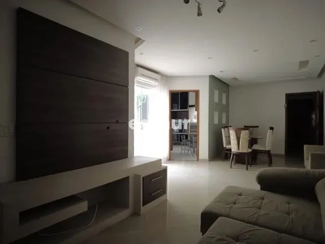 Imagem: O apartamento possui 3 Dormitórios, 1 Suíte, 2 Banheiros,