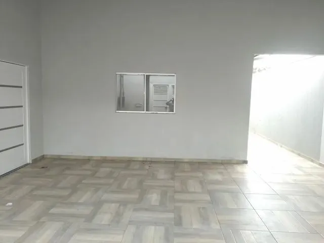 Imagem 4: Casa com Piscina Poucos Metros Shopping