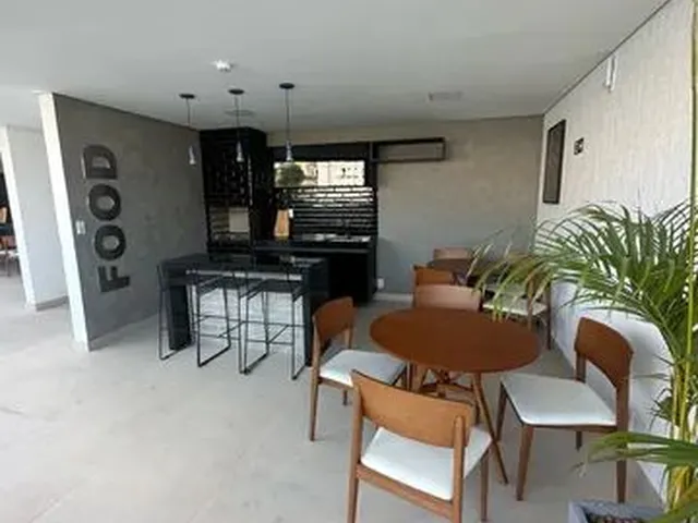 Imagem: Upside Club - Vista Avenida Deusdedith Salgado