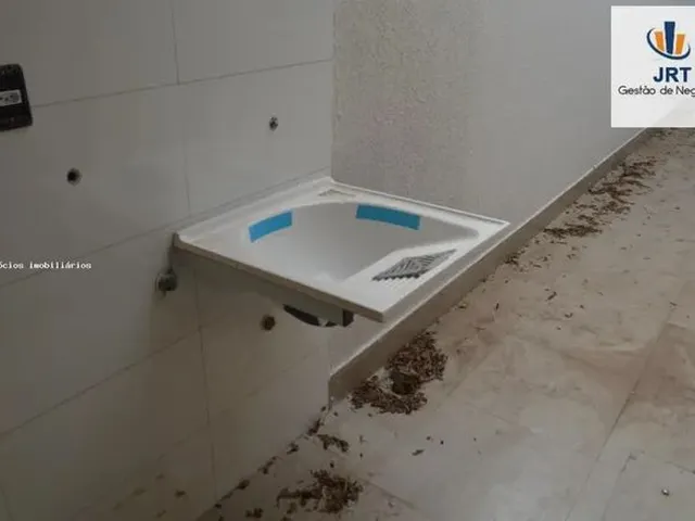 Imagem 2: Casa Geminada, Térrea, 03 Quartos, Quintal, 02 Vagas, Camargos, Ibirite