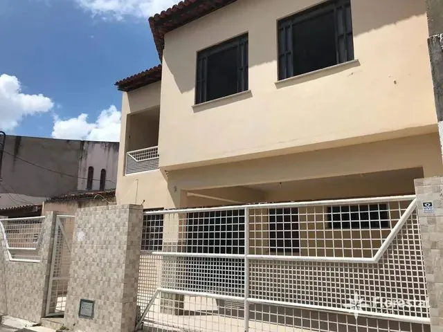 Imagem: Casa com 4 Dormitórios À Venda, 160 M²