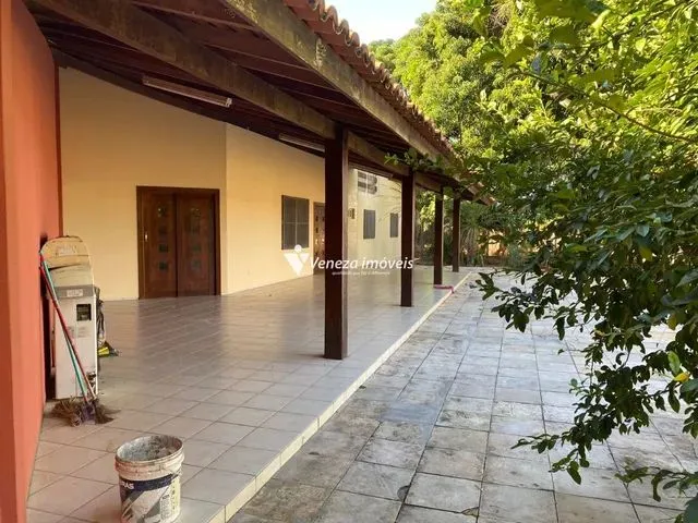 Imagem 5: Casa Duplex de Esquina para Aluguel