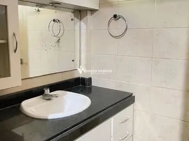 Imagem 7: Casa Duplex de Esquina para Aluguel