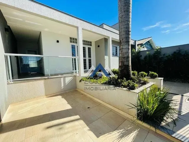 Imagem: Casa com 3 Dormitórios À Venda, 120 M²