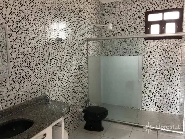 Imagem 6: Casa com 4 Dormitórios À Venda, Terreno de 10X20 e Área Construída de 160M²