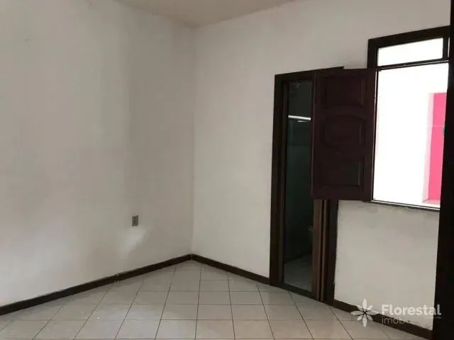 Imagem 10: Casa com 4 Dormitórios À Venda, Terreno de 10X20 e Área Construída de 160M²