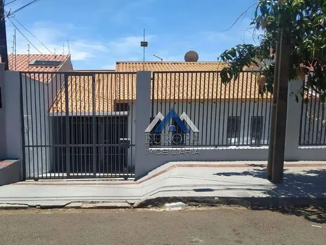 Imagem: Casa com 3 Dormitórios À Venda, 134 M²