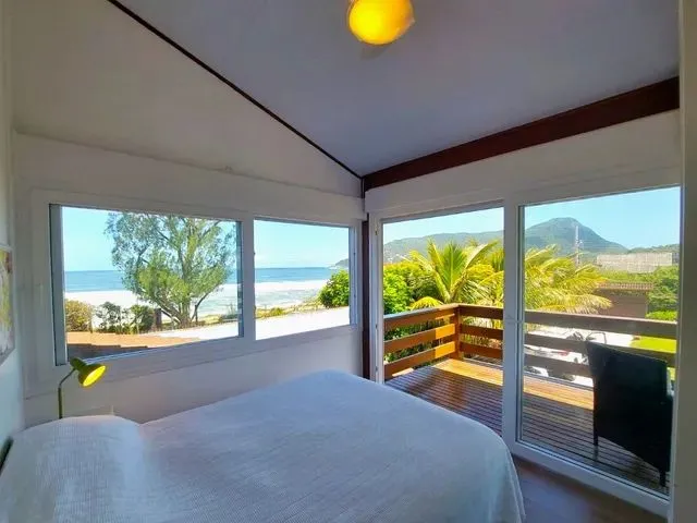 Imagem: Casa com 4 Dormitórios À Venda, 283 M²