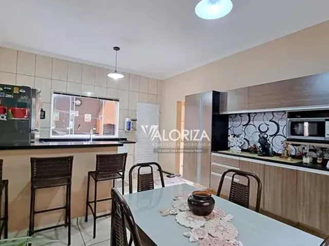 Imagem: Casa com 3 Dormitórios À Venda - Condomínio