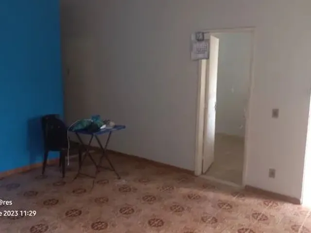 Imagem 3: Casa para Venda Tem 180 Metros Quadrados com 3 Quartos em Centro - Nova Iguaçu - Rj