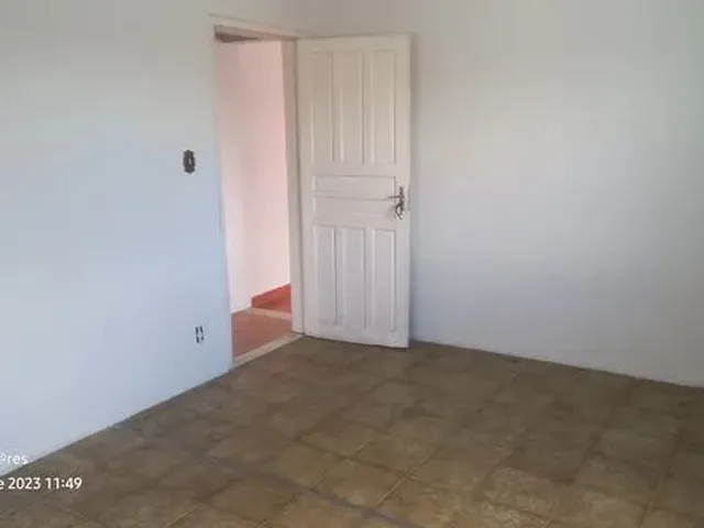 Imagem 8: Casa para Venda Tem 180 Metros Quadrados com 3 Quartos em Centro - Nova Iguaçu - Rj