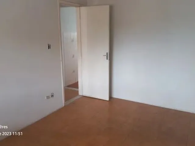 Imagem 2: Casa para Venda Tem 180 Metros Quadrados com 3 Quartos em Centro - Nova Iguaçu - Rj