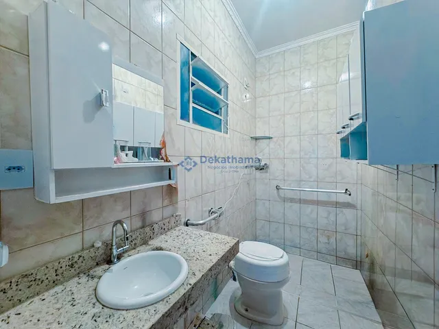 Imagem 8: CASA RESIDENCIAL em ALFENAS - MG, Jardim América