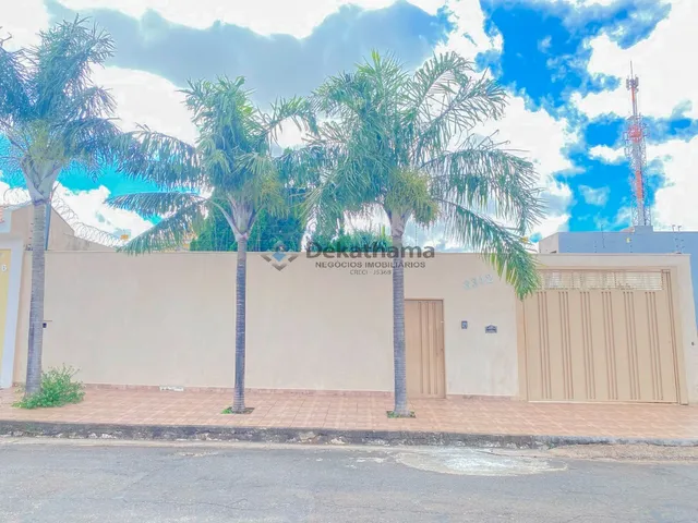 Imagem: CASA RESIDENCIAL em ALFENAS - MG, JARDIM