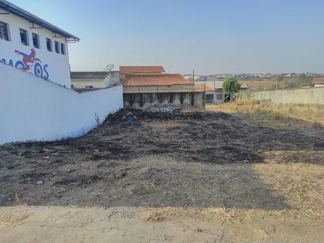 Imagem: TERRENO RESIDENCIAL em ALFENAS - MG, JARDIM