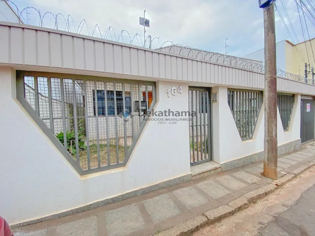 Imagem 7: CASA RESIDENCIAL em ALFENAS - MG, CENTRO