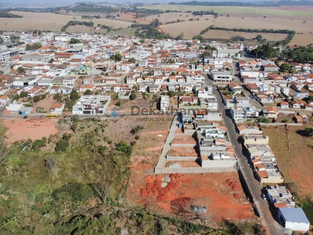 Imagem: TERRENO RESIDENCIAL em ALTEROSA - MG, RESIDENCIAL
