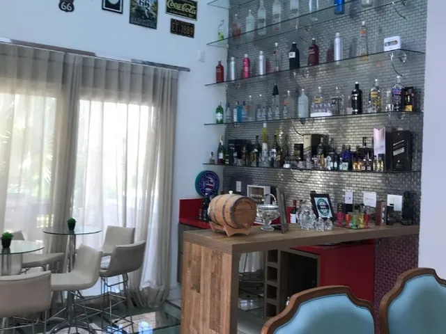 Imagem 16: Espetacular casa altíssimo padrão no Alphaville, 1500 m2 de muito bom gosto !