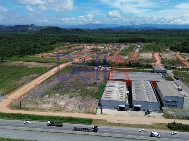 Imagem: TERRENO RESIDENCIAL em Araquari - SC, Colégio