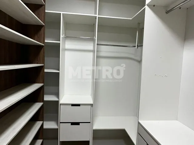 Imagem 2: Venda, Condomínio Sol Nascente etapas, 3/4, sendo 02 suíte, com closet, 165m (a