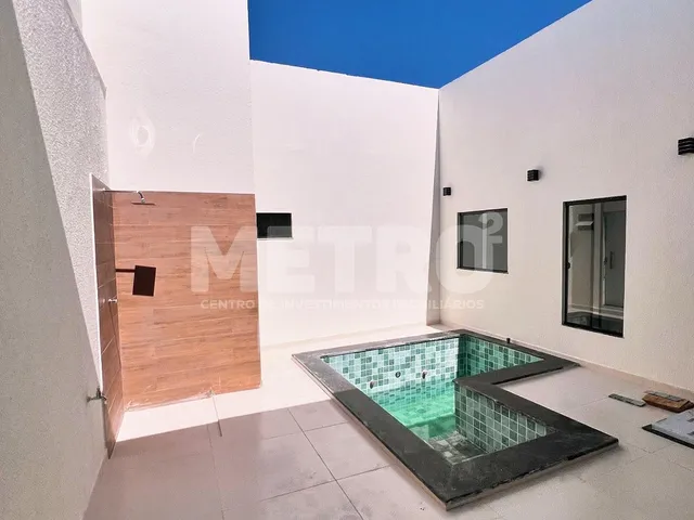 Imagem: A casa em condomínio possui 2 Dormitórios, 1 Suíte, 2