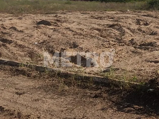 Imagem: Terreno de esquina à venda no Bairro Colinas
