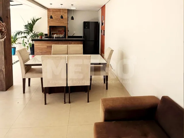 Imagem: Casa à venda no bairro Vila Eduardo, 3