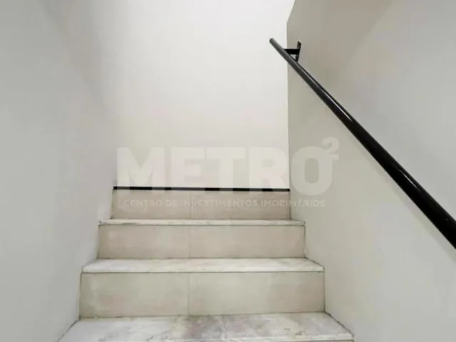 Imagem 8: Ponto Comercial À Venda no Centro de Petrolina, Recepção, 8 Salas, 6 Wc