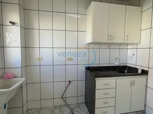 Imagem 5: Apartamento com 2 Quartos para Alugar por R$ 950.00, 50.00 M2 - Centro - Londrina/Pr