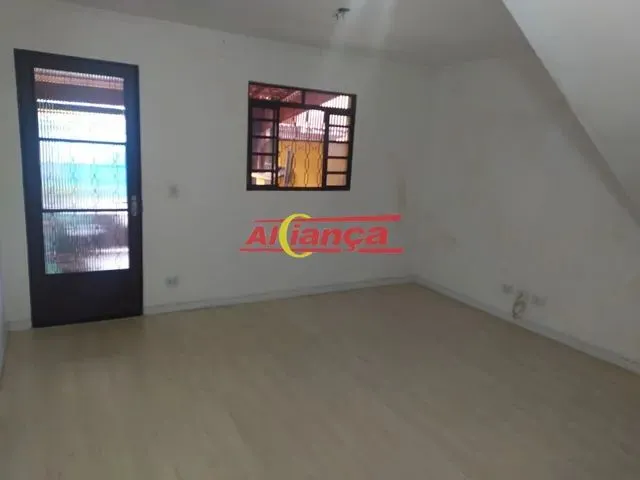 Imagem 1: Ótimo Sobrado em Condomínio 60M² com 2 Dormitórios e 1 Vaga de Garagem - Jardim São