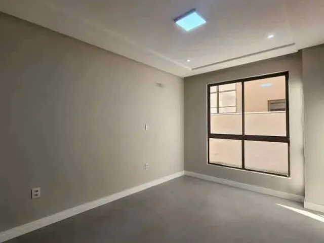 Imagem 16: Casa - 5 Quartos - 5 Suítes - 300,00M²